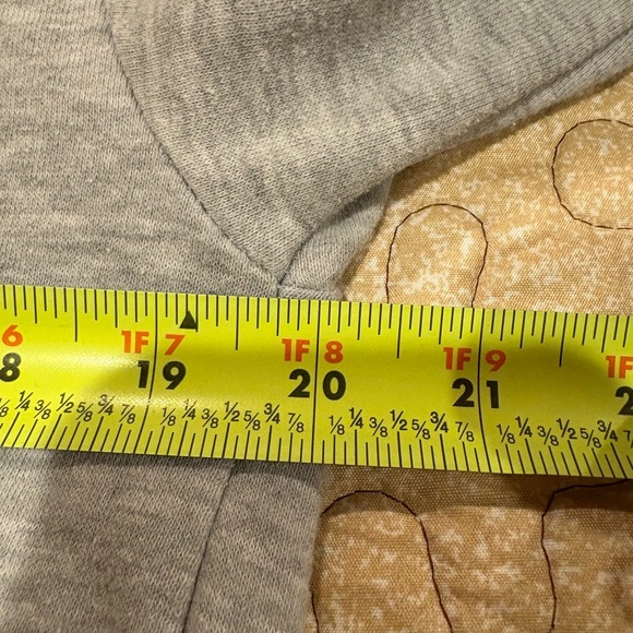 DISNEY Minnie Mouse Heather Gray Embroidered Flowers Bow Hoodie women’s size L - Picture 7 of 9